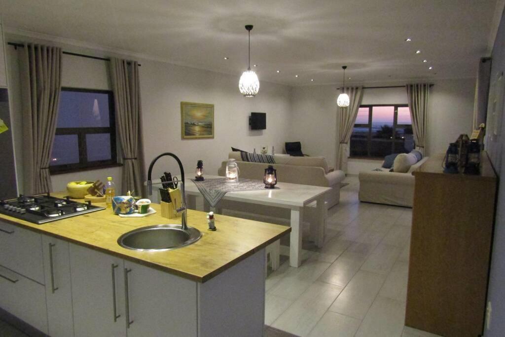 Leander'S Cottage - Your Dream Stay In Mind Суакопмунд Екстериор снимка